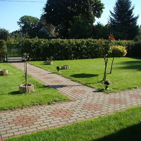 דירה Mit Garten
